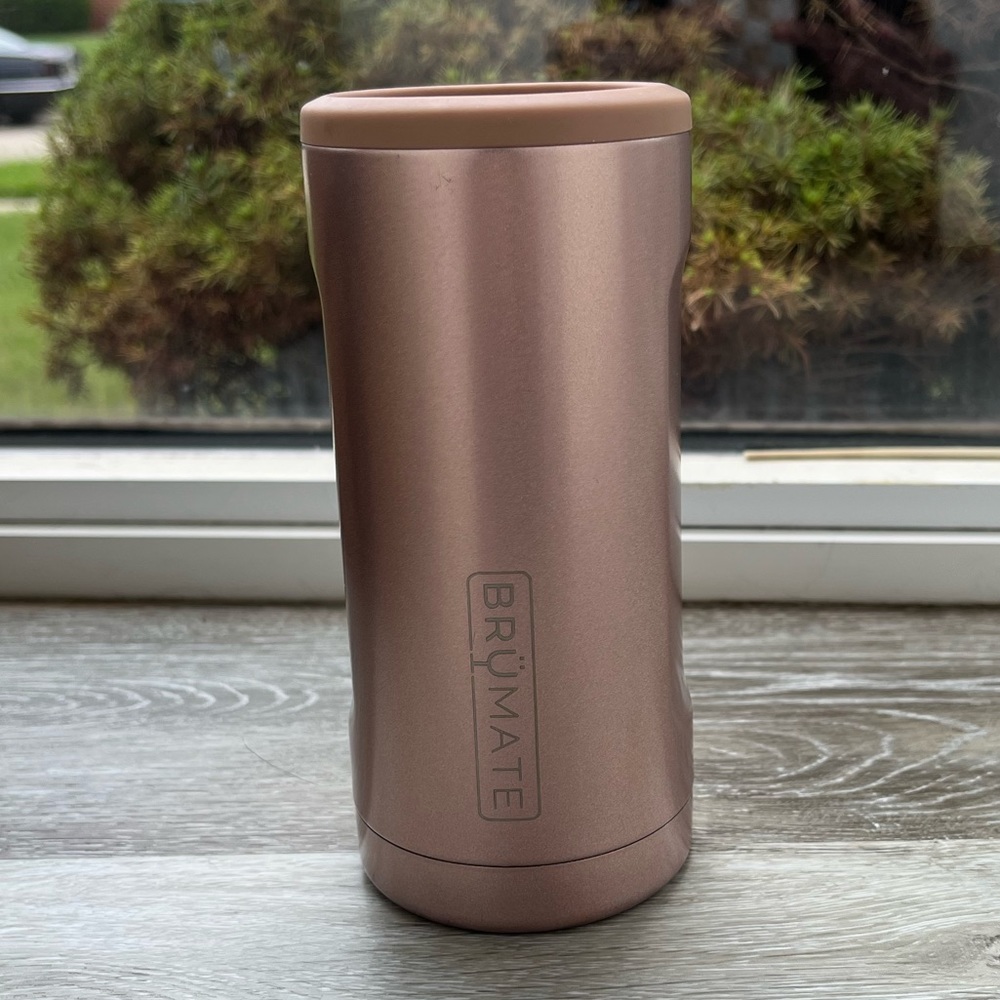 BruMate slim insulated stainless steel can cooler 12oz